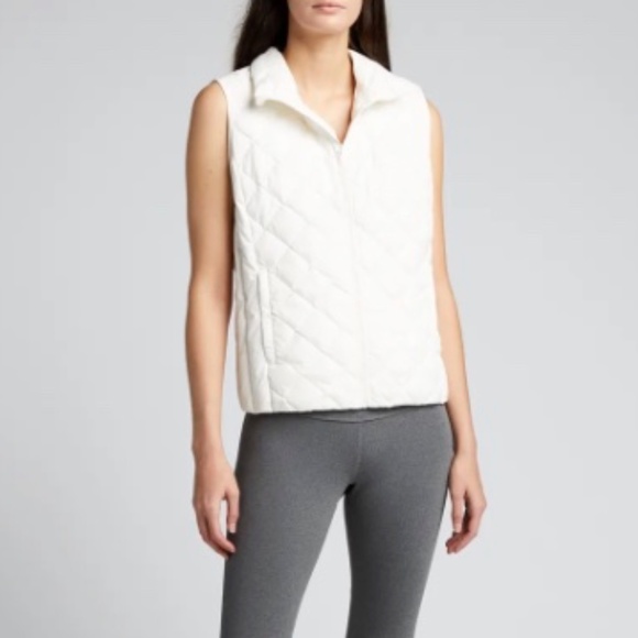 Tory Sport White Down Vest Size M β 750 Fill Power β Excellent Condition - Picture 2 of 13